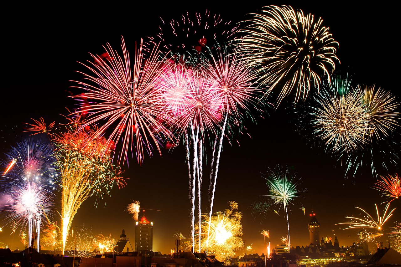 Fogos de artifício, jogos pirotécnicos para celebrar o ano novo ou